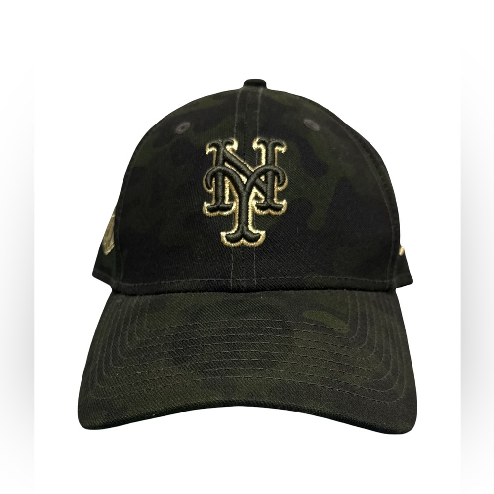 New Era New York Yankees Camouflage Baseball Cap with Embroidered Logo OSFM